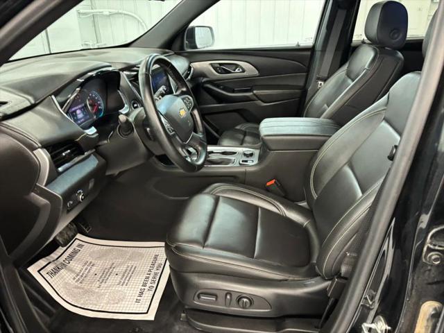 2023 Chevrolet Traverse AWD LT Leather