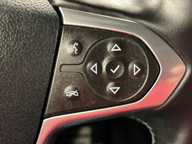 2023 Chevrolet Traverse AWD LT Leather