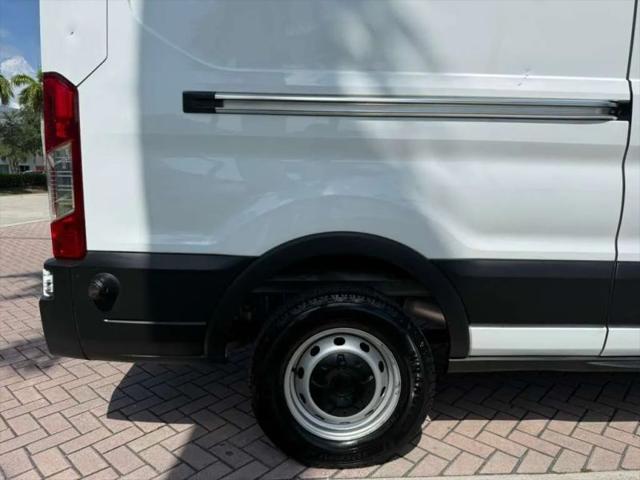 2019 Ford Transit Medium Roof w/Sliding Side Door w/LWB