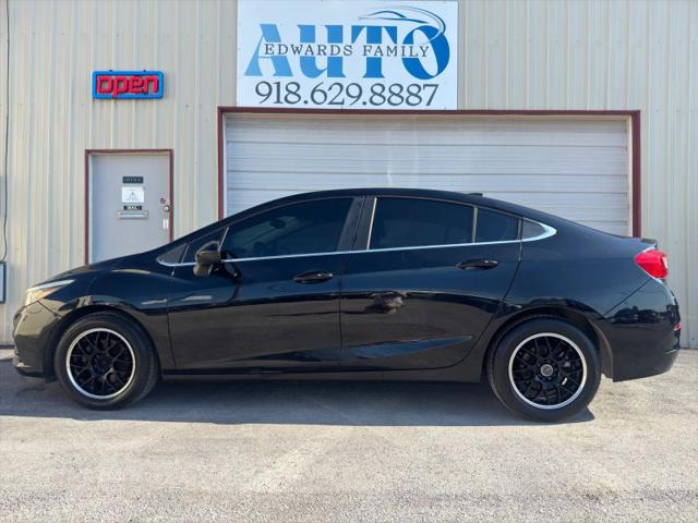 2017 Chevrolet Cruze LT Auto