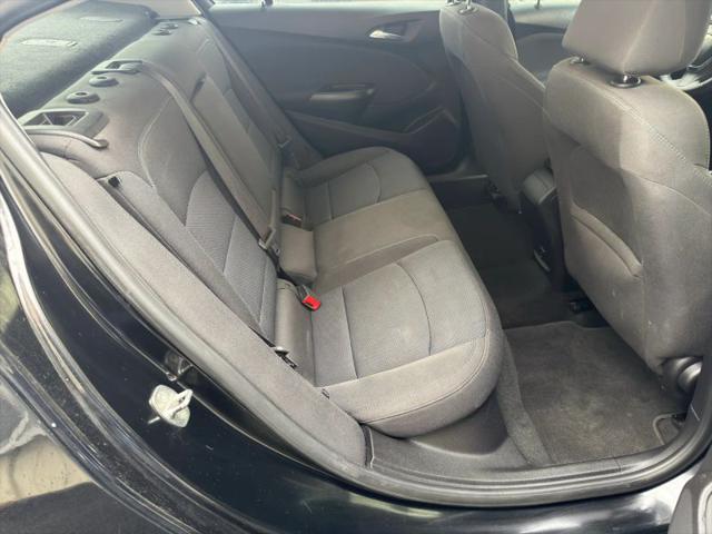 2017 Chevrolet Cruze LT Auto