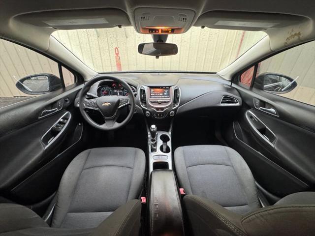 2017 Chevrolet Cruze LT Auto