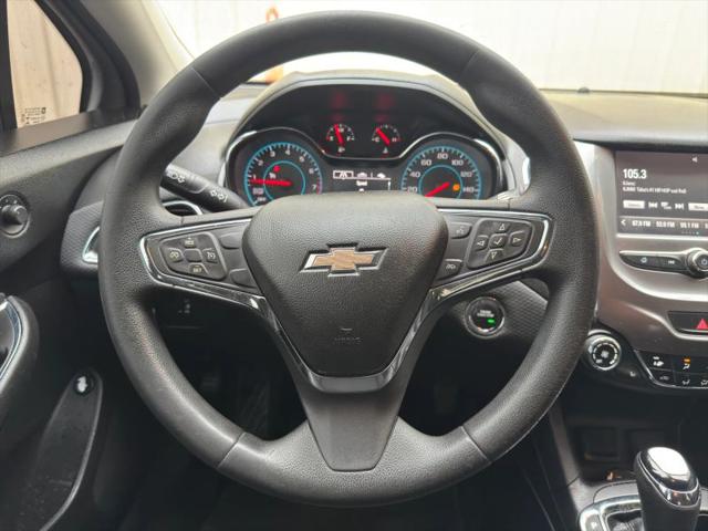 2017 Chevrolet Cruze LT Auto