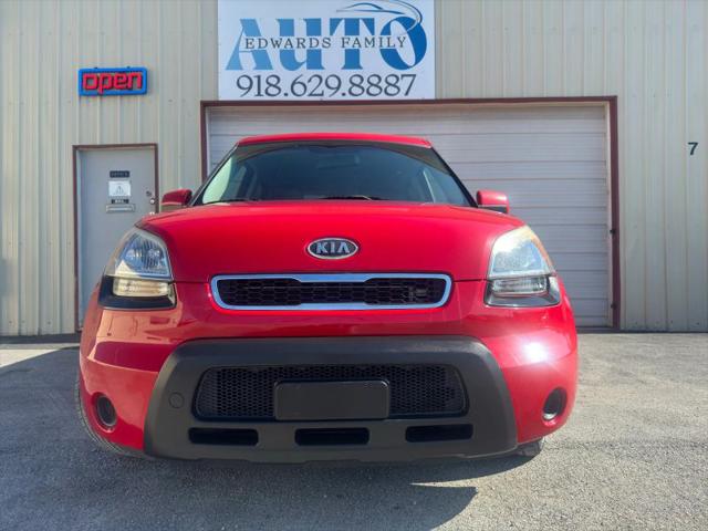 2011 Kia Soul +
