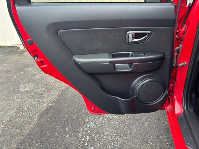 2011 Kia Soul +