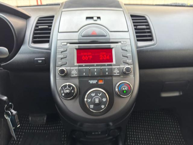 2011 Kia Soul +