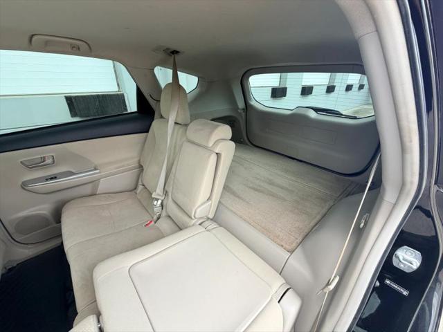 2012 Toyota Prius v Two