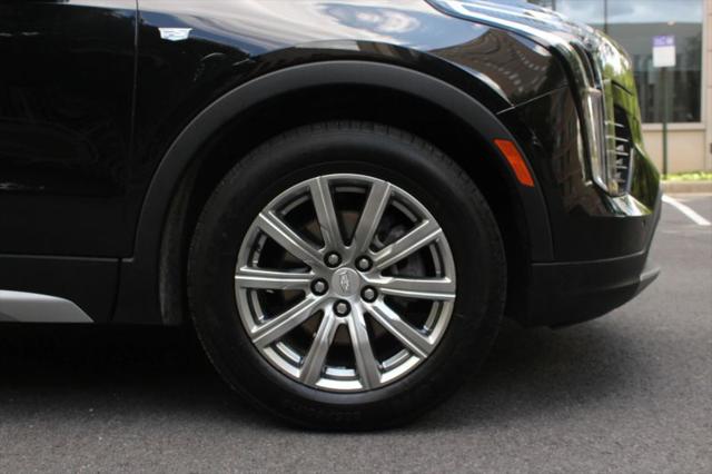 2023 Cadillac XT4 AWD Premium Luxury