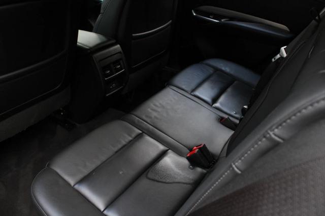 2023 Cadillac XT4 AWD Premium Luxury