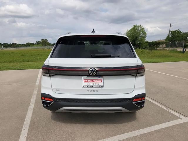 2025 Volkswagen Taos 1.5T SE