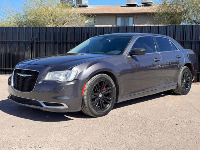 2016 Chrysler 300 Limited