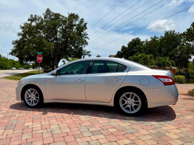 2010 Nissan Maxima 3.5 SV
