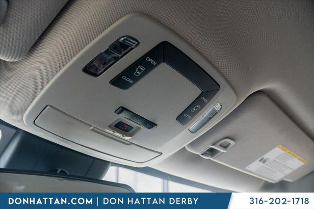 2022 Toyota Sienna LE