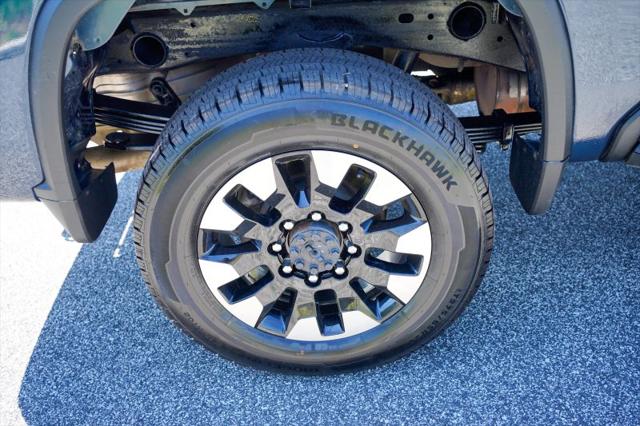 2020 Chevrolet Silverado 2500HD 4WD Crew Cab Standard Bed Custom