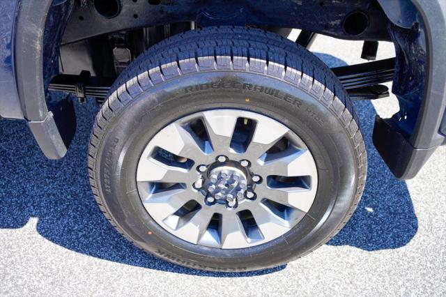 2020 Chevrolet Silverado 2500HD 4WD Crew Cab Standard Bed Custom