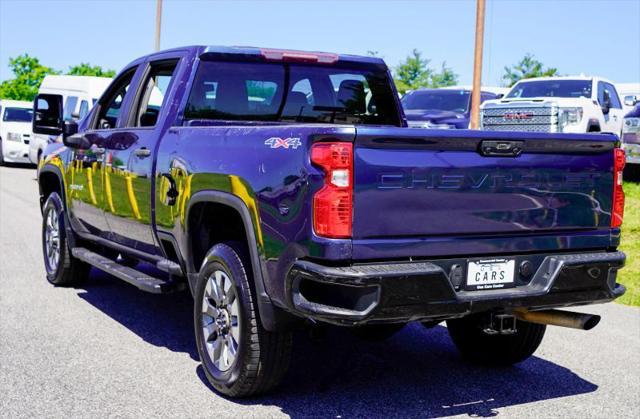 2020 Chevrolet Silverado 2500HD 4WD Crew Cab Standard Bed Custom