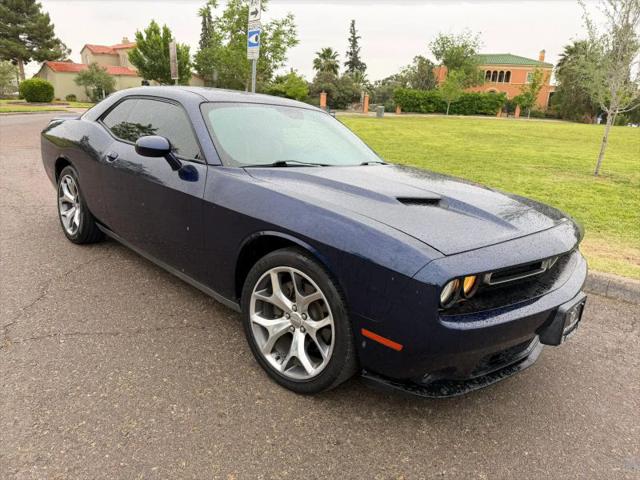 2016 Dodge Challenger SXT Plus