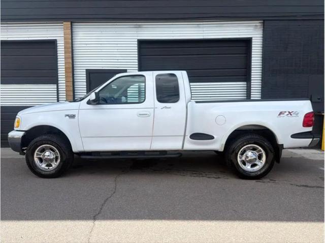 1999 Ford F-150 Base