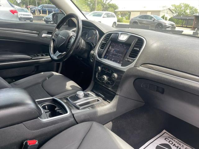 2019 Chrysler 300 Touring