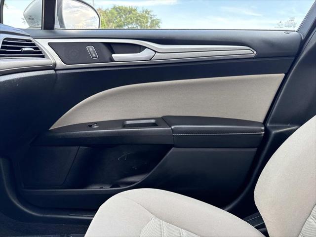2020 Ford Fusion S