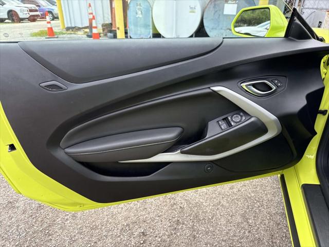 2020 Chevrolet Camaro RWD Convertible 1LT