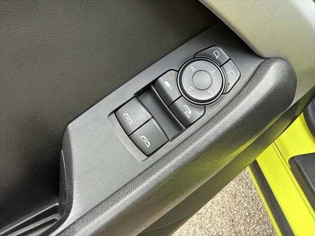 2020 Chevrolet Camaro RWD Convertible 1LT