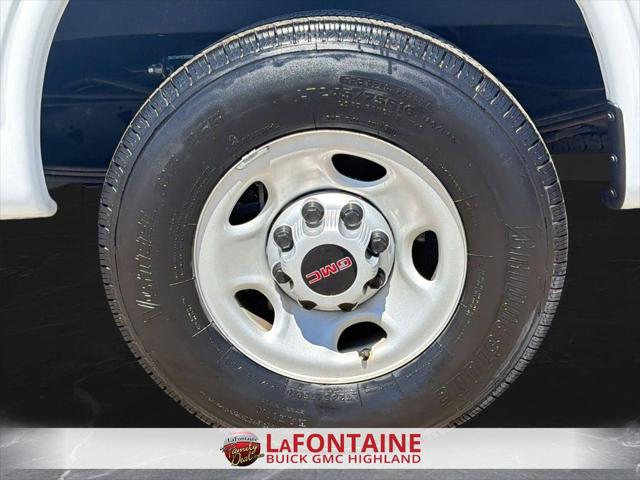 2024 GMC Savana Cargo RWD 2500 Regular Wheelbase Work Van