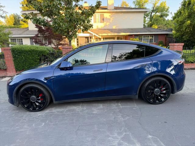 2022 Tesla Model Y Performance Dual Motor All-Wheel Drive