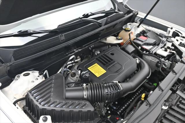 2022 GMC Acadia FWD SLT