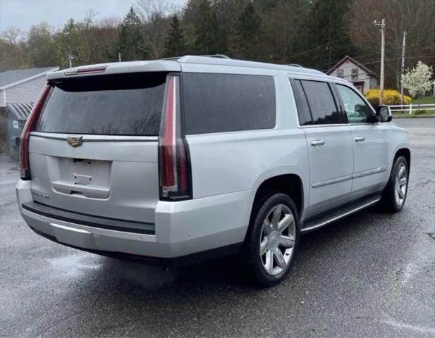2017 Cadillac Escalade ESV Luxury