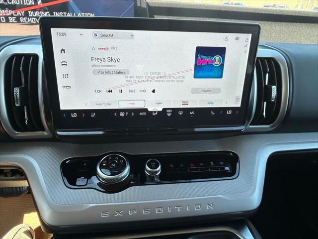 2026 Ford Expedition Max Active MAX
