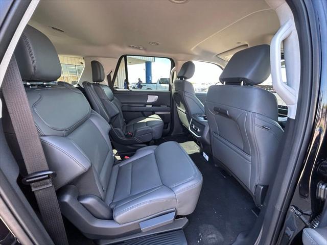 2026 Ford Expedition Max Active MAX