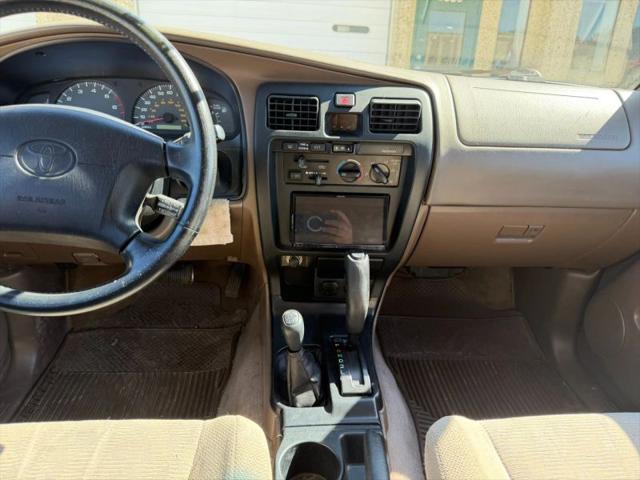 2000 Toyota 4Runner SR5