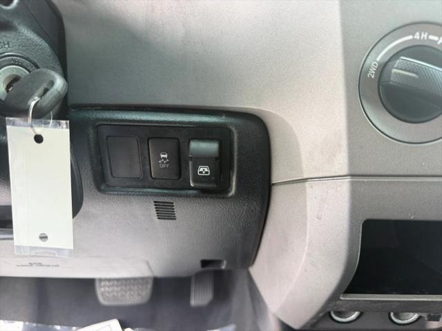 2012 Toyota Tundra Grade 5.7L V8