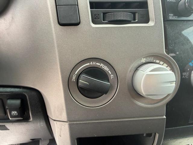 2012 Toyota Tundra Grade 5.7L V8