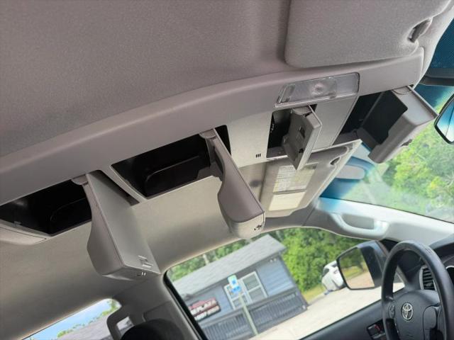 2012 Toyota Tundra Grade 5.7L V8