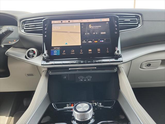 2026 Jeep Grand Wagoneer L 4x2
