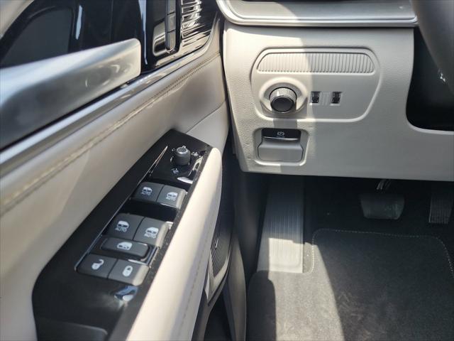 2026 Jeep Grand Wagoneer L 4x2