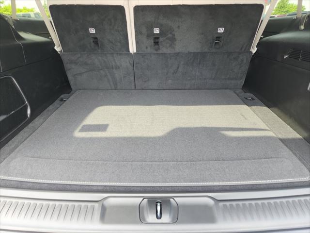 2026 Jeep Grand Wagoneer L 4x2