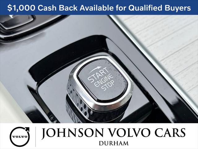 2026 Volvo XC60 B5 Ultra