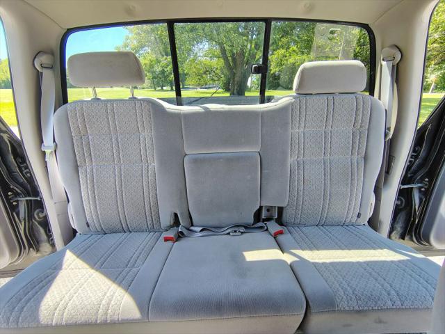 2004 Toyota Tundra SR5