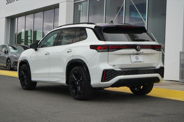2026 Volkswagen Tiguan SE R-Line Black