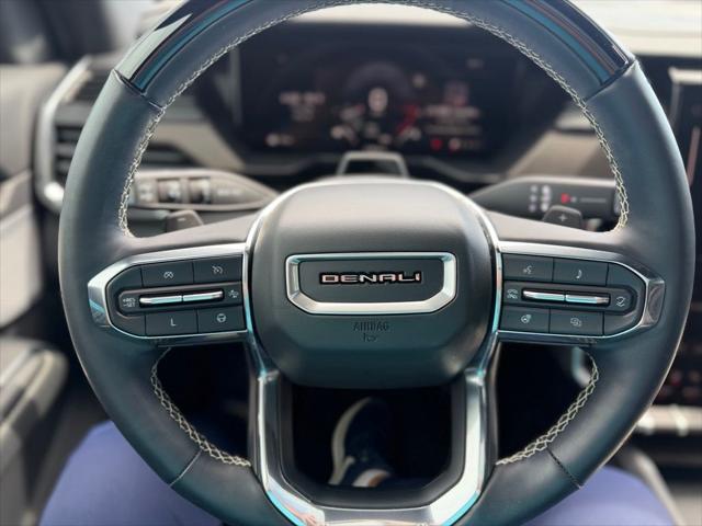 2024 GMC Acadia FWD Denali
