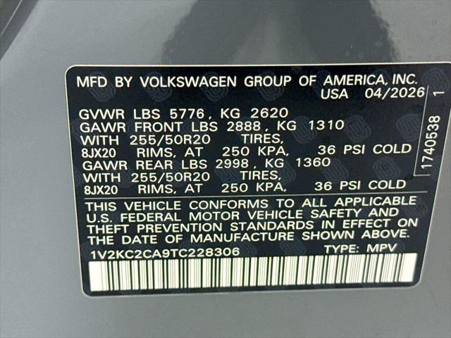 2026 Volkswagen Atlas Cross Sport SE with Technology