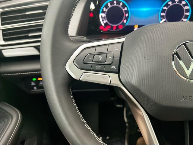 2026 Volkswagen Atlas Cross Sport SE with Technology