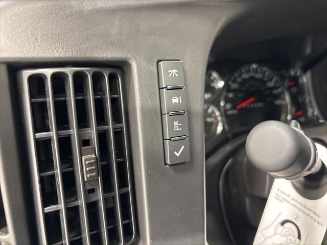 2026 Chevrolet Express Cargo Van 2500 Regular Wheelbase, WT, RWD