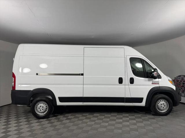 2025 Ram ProMaster 2500 Cargo Van Tradesman High Roof 159" WB w/Pass Seat