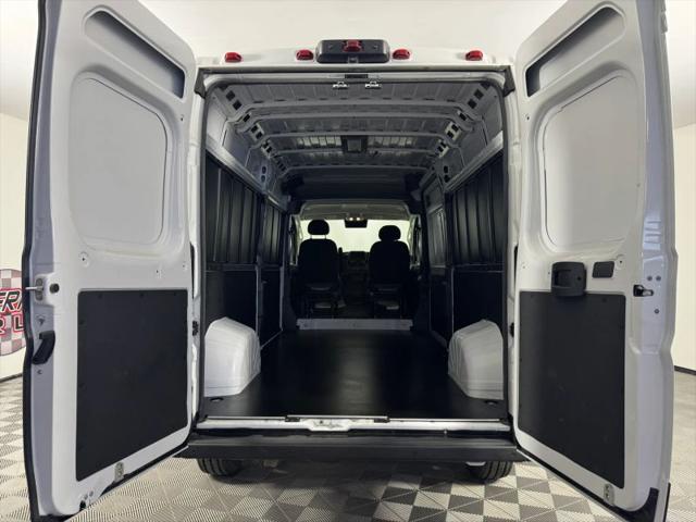 2025 Ram ProMaster 2500 Cargo Van Tradesman High Roof 159" WB w/Pass Seat