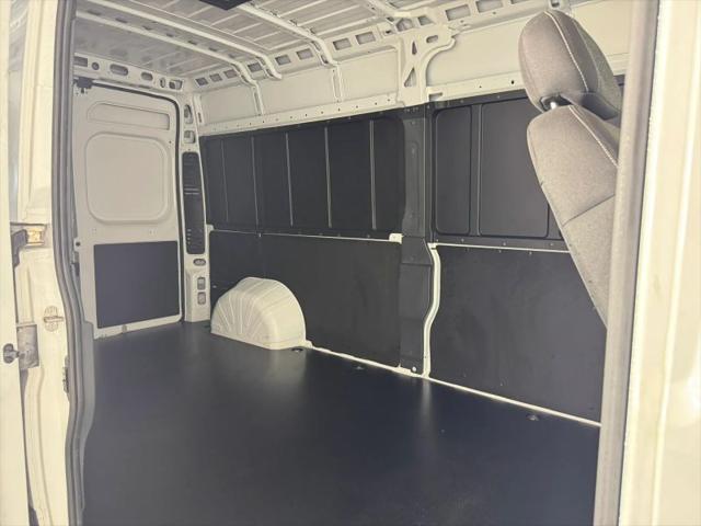 2025 Ram ProMaster 2500 Cargo Van Tradesman High Roof 159" WB w/Pass Seat
