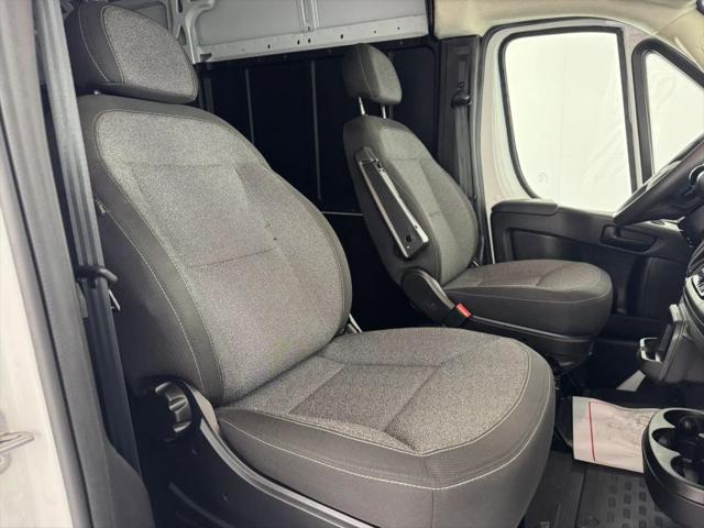 2025 Ram ProMaster 2500 Cargo Van Tradesman High Roof 159" WB w/Pass Seat